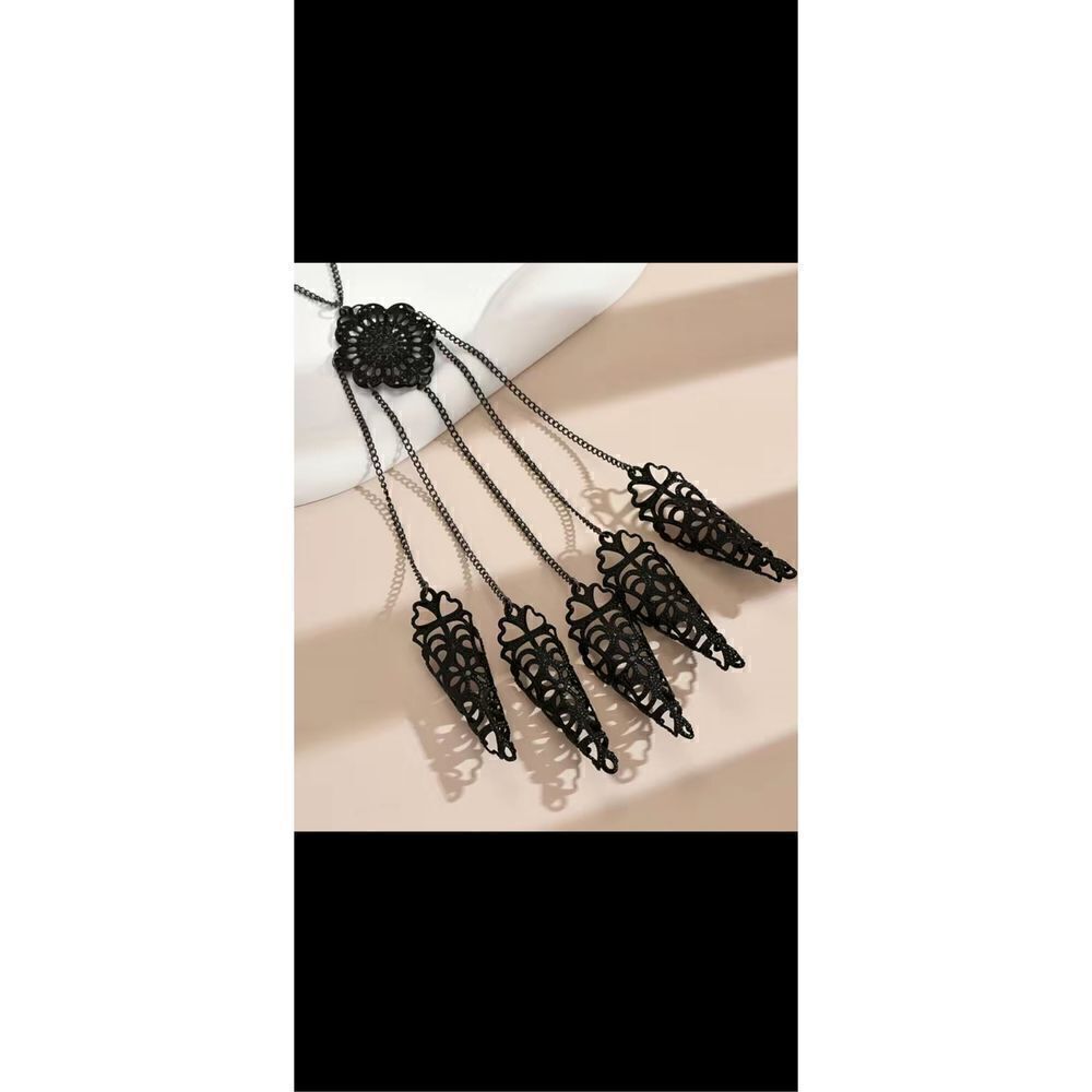 Gothic black armor ring and bracelet set . - Picture 5 of 7